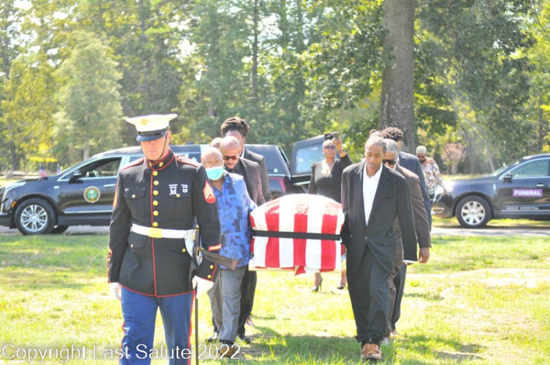 Last-Salute-military-funeral-honor-guard-6920