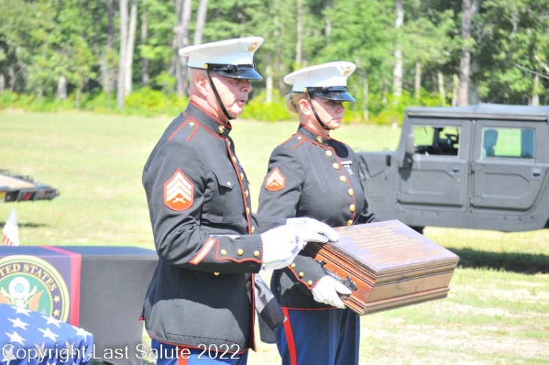 Last-Salute-military-funeral-honor-guard-6947