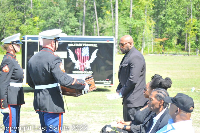 Last-Salute-military-funeral-honor-guard-6956