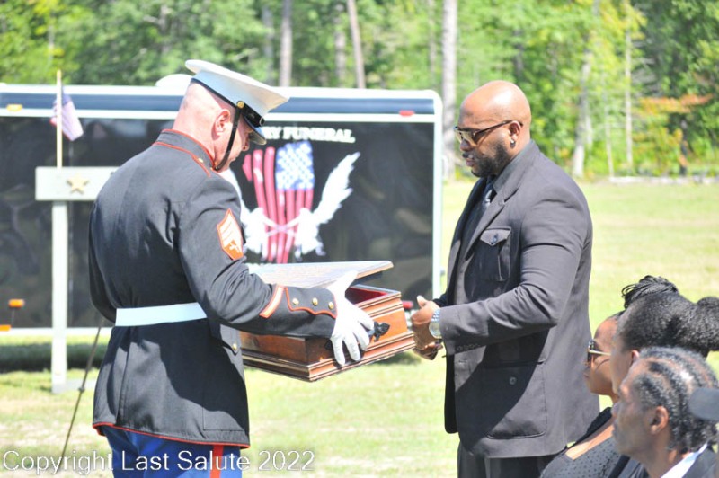 Last-Salute-military-funeral-honor-guard-6960