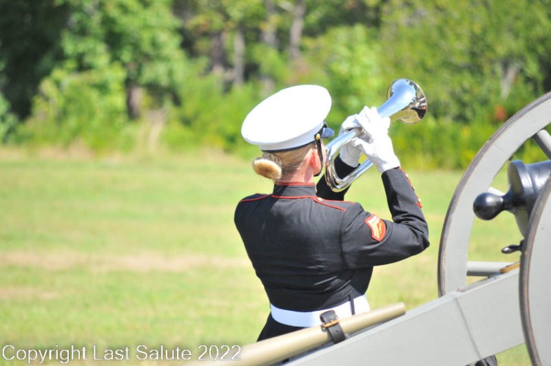 Last-Salute-military-funeral-honor-guard-6986