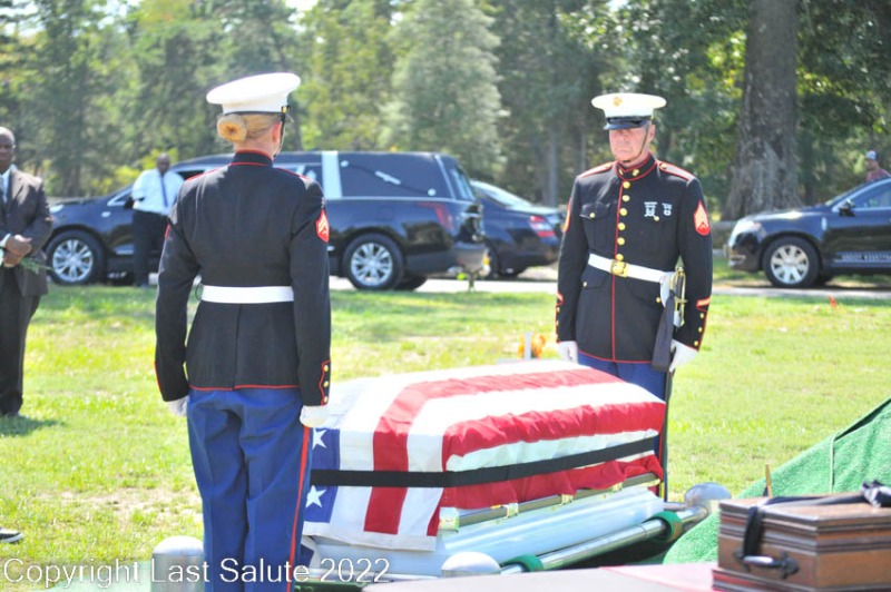 Last-Salute-military-funeral-honor-guard-6989
