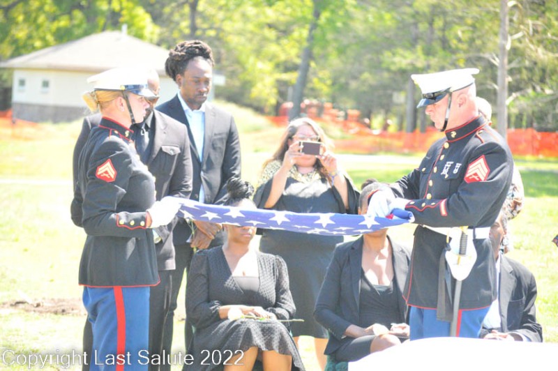 Last-Salute-military-funeral-honor-guard-7013