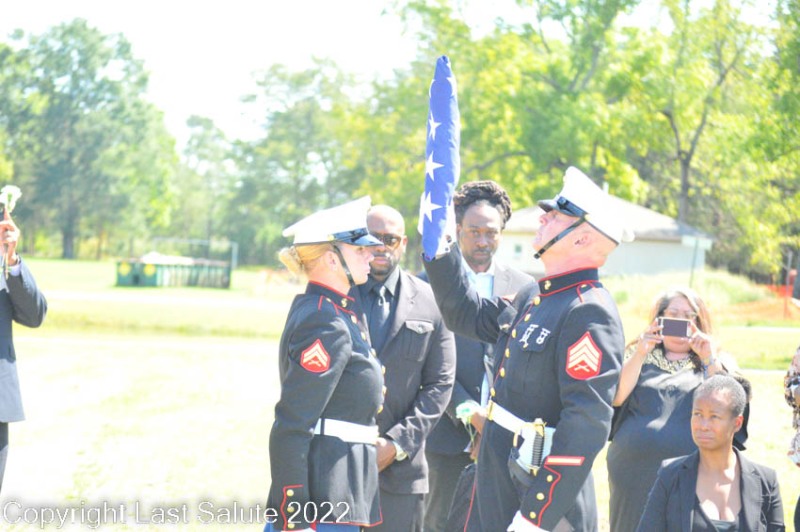 Last-Salute-military-funeral-honor-guard-7028