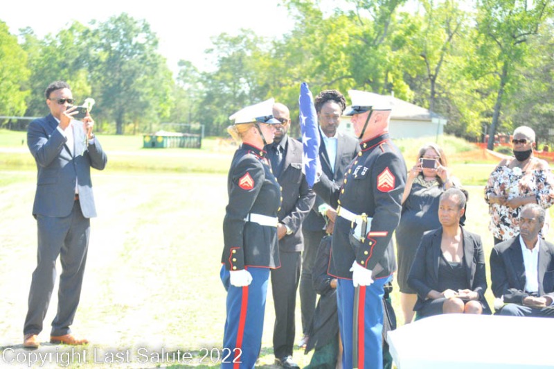 Last-Salute-military-funeral-honor-guard-7030