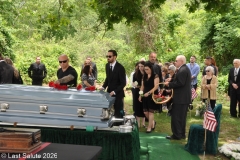 Last-Salute-military-funeral-guard-131