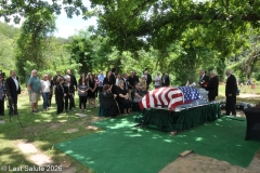 Last-Salute-military-funeral-guard-16