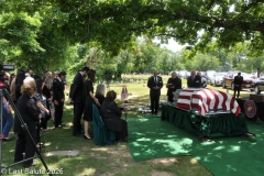 Last-Salute-military-funeral-guard-18