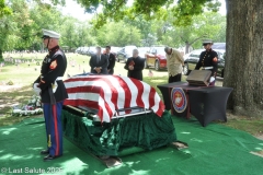 Last-Salute-military-funeral-guard-38