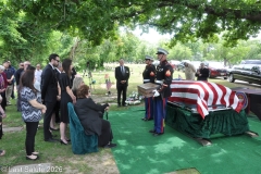 Last-Salute-military-funeral-guard-48