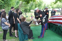 Last-Salute-military-funeral-guard-49