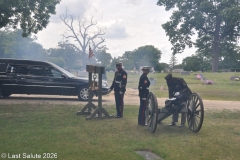 Last-Salute-military-funeral-guard-71
