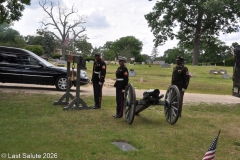 Last-Salute-military-funeral-guard-75