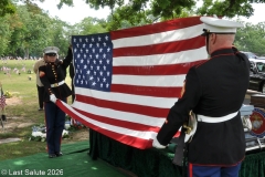 Last-Salute-military-funeral-guard-79