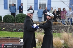 Last-Salute-military-funeral-guard-108