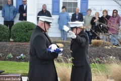 Last-Salute-military-funeral-guard-112