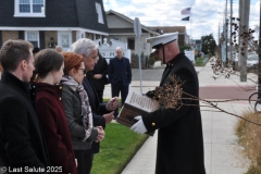 Last-Salute-military-funeral-guard-41