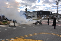 Last-Salute-military-funeral-guard-50