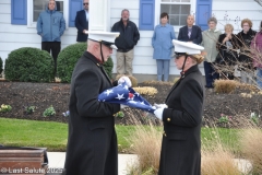 Last-Salute-military-funeral-guard-72