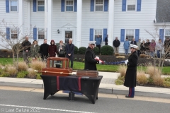 Last-Salute-military-funeral-guard-73