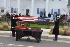 Last-Salute-military-funeral-guard-84