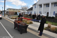 Last-Salute-military-funeral-guard-94