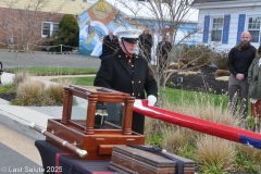 Last-Salute-military-funeral-guard-95