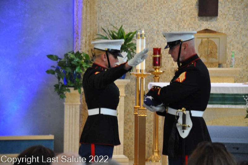 Last-Salute-military-funeral-honor-guard-0169