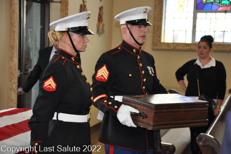 Last-Salute-military-funeral-honor-guard-0229