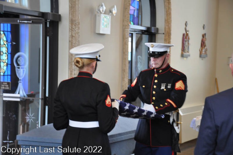 Last-Salute-military-funeral-honor-guard-0261