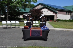 Last-Salute-military-funeral-guard-10