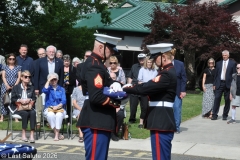 Last-Salute-military-funeral-guard-102