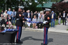 Last-Salute-military-funeral-guard-97