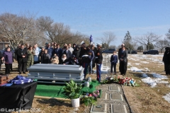 Last-Salute-military-funeral-guard-113