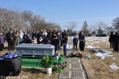 Last-Salute-military-funeral-guard-114