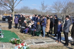 Last-Salute-military-funeral-guard-120