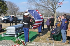 Last-Salute-military-funeral-guard-86