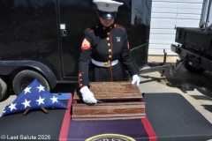 Last-Salute-military-funeral-guard-77