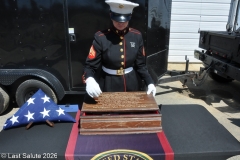 Last-Salute-military-funeral-guard-80