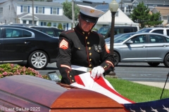 LA44951