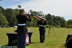 Last-Salute-military-funeral-guard-100