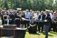 Last-Salute-military-funeral-guard-122