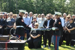 Last-Salute-military-funeral-guard-124