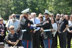 Last-Salute-military-funeral-guard-131