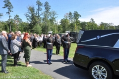 Last-Salute-military-funeral-guard-14