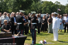 Last-Salute-military-funeral-guard-141