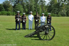 Last-Salute-military-funeral-guard-2