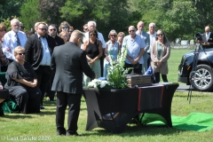 Last-Salute-military-funeral-guard-35