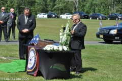 Last-Salute-military-funeral-guard-40