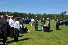 Last-Salute-military-funeral-guard-44